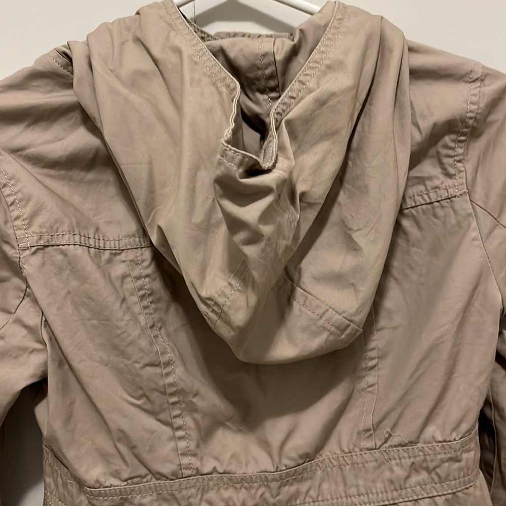 H & M spring jacket - Picture 4 of 8
